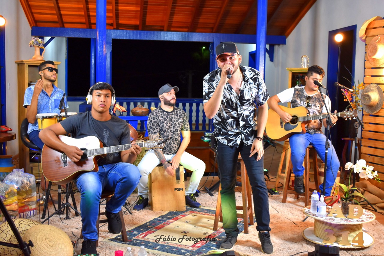 LIVE SOLIDÁRIA EM COMEMORAÇÃO AO 314º ANIVERSÁRIO DE...