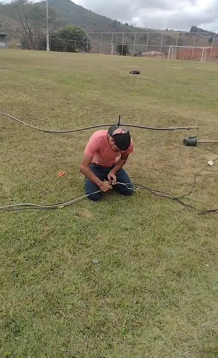 FINALIZADA A LIMPEZA DO ESTÁDIO ANTÔNIO DA PAIXÃO GA...