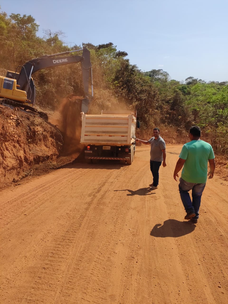 OBRA NO MORRO DA CANGAIA