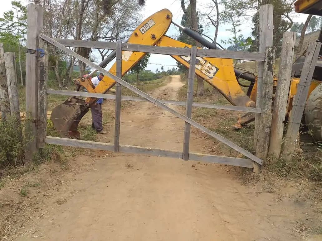 OBRAS E MANUTENÇÕES NÃO PODEM PARAR
