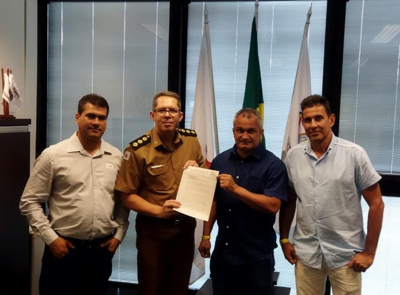 PREFEITO GILSON BOTELHO REIVINDICA AUMENTO DO CONTIN...