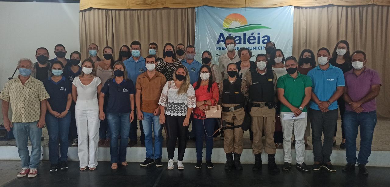 PREFEITURA DE ATALÉIA PROMOVE DEBATE SOBRE VIOLÊNCIA...