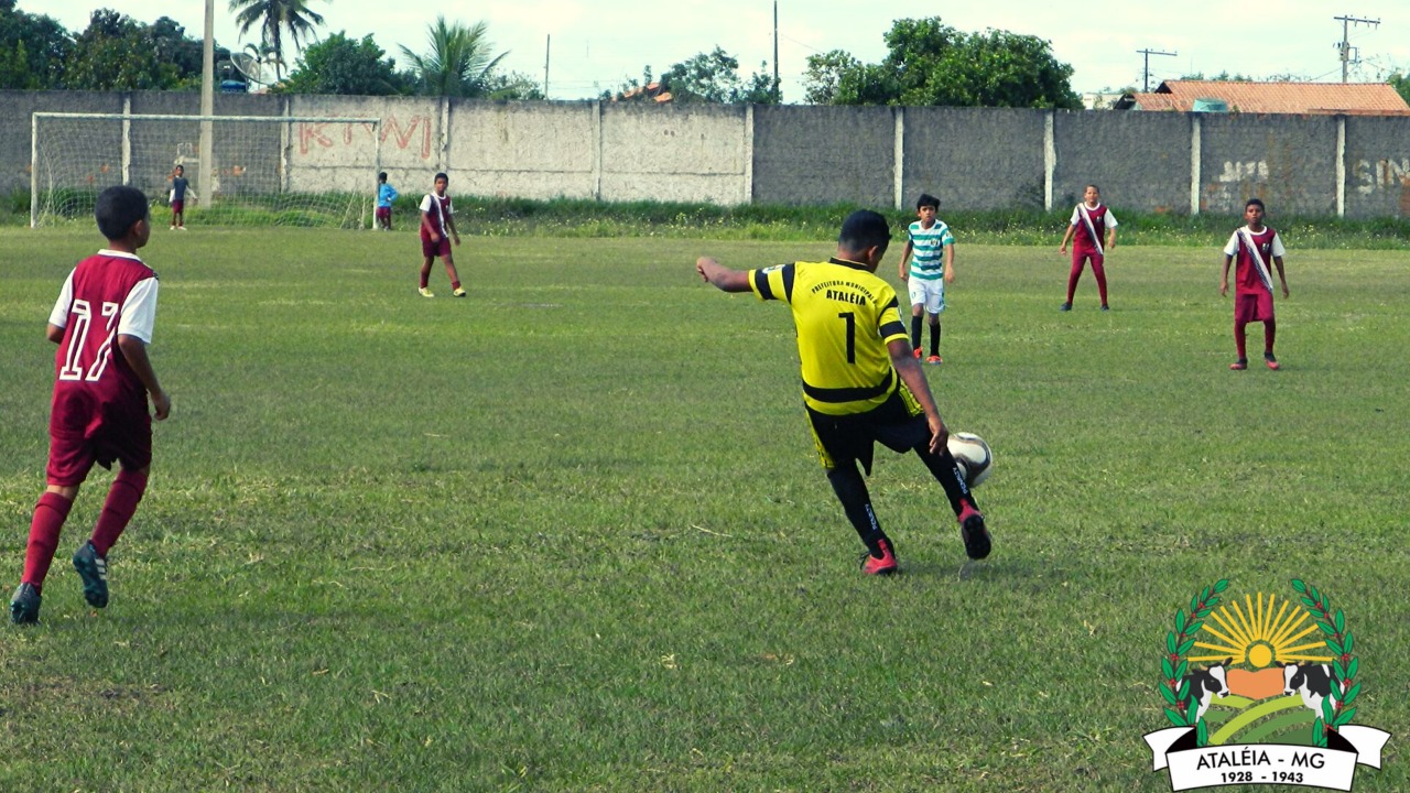 EQUIPE DE FUTEBOL SUB-11 E SUB-14, PARTICIPOU DE AVALIAÇÃO TÉCNICA COM OBSERVADOR DO BAHIA FUTEBOL CLUBE EM SERRA DOS AIMORÉS-MG EQUIPE DE FUTEBOL SUB-11 E SUB-14, PARTICIPOU DE AVALIAÇÃO TÉCNICA COM OBSERVADOR DO BAHIA FUTEBOL CLUBE EM SERRA DOS AIMORÉS-MG