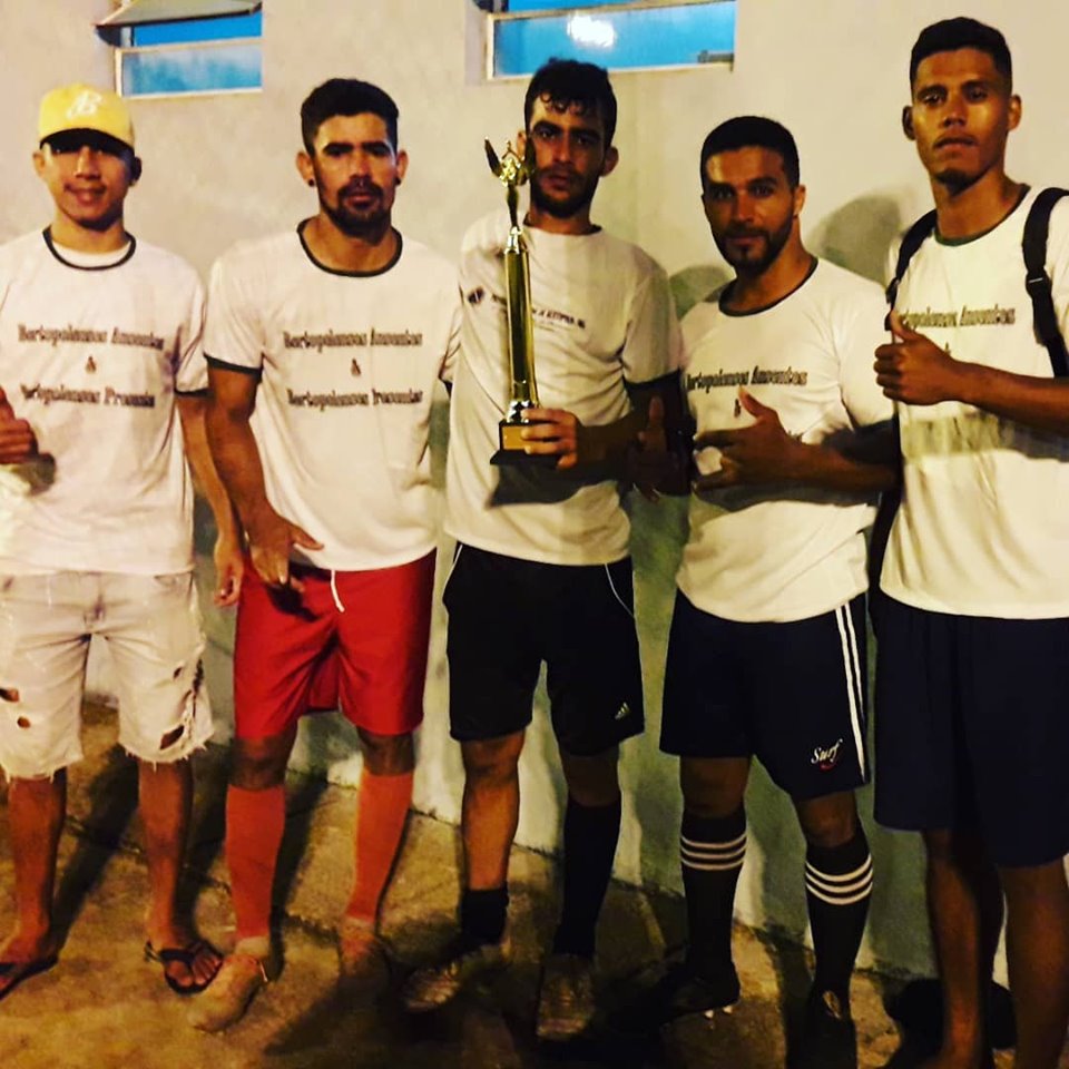 E TEVE FUTEBOL E TEVE FUTEBOL