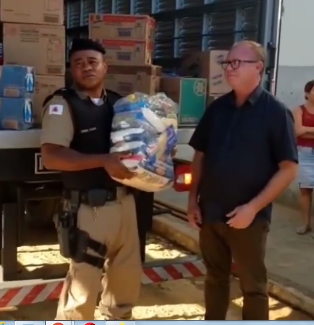 ENTREGA DE CESTAS BÁSICAS À ALDEIA DE PRADINHO MAXAKALI