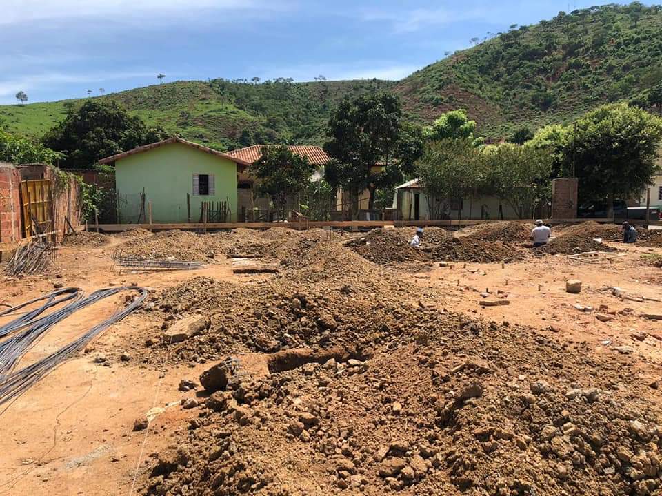 CONTRUÇÃO DA ESCOLA NINA LIMA DOS SANTOS EM FLORESTA