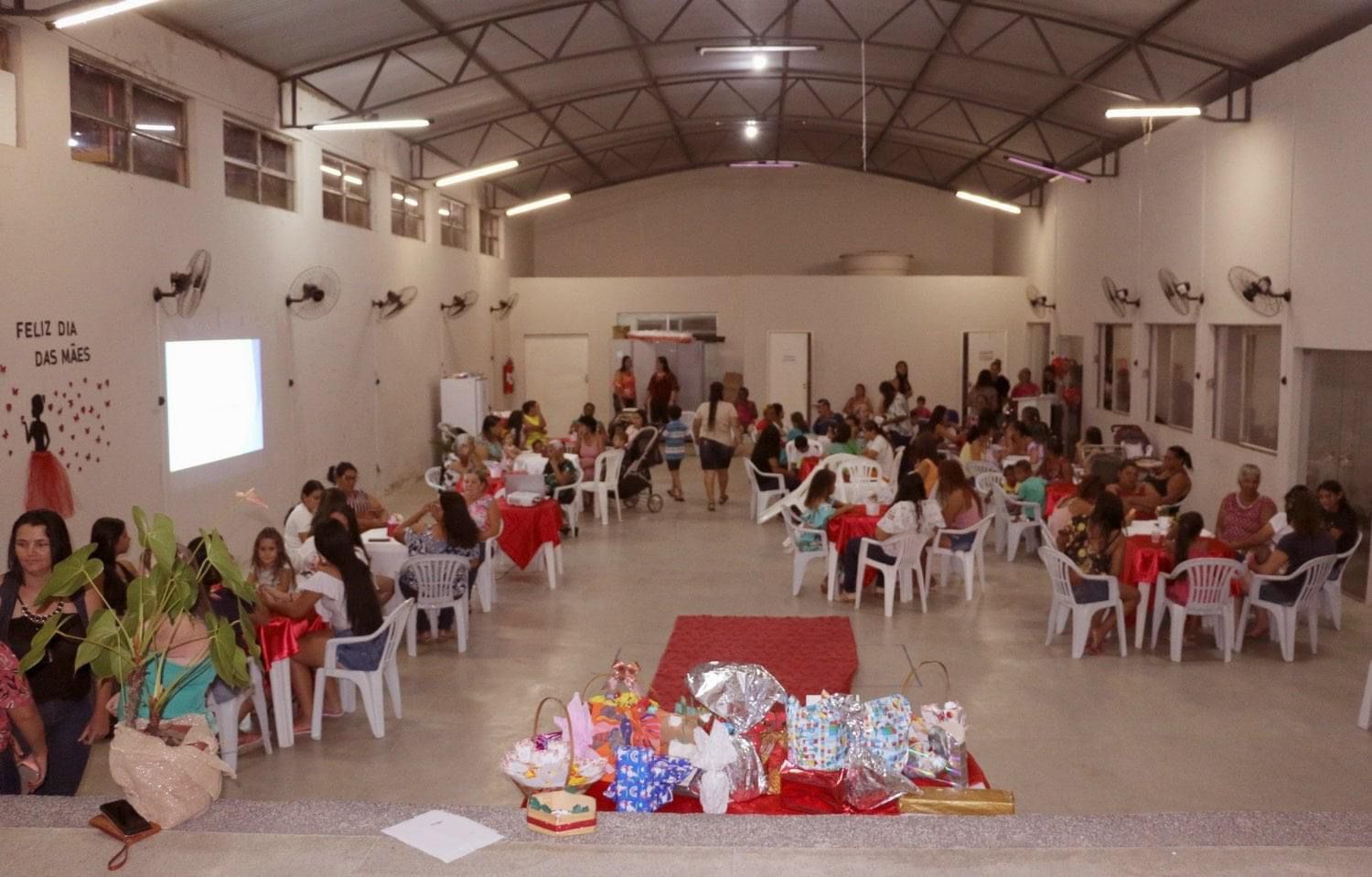 A PREFEITURA MUNICIPAL DE CUPARAQUE JUNTAMENTE COM A...