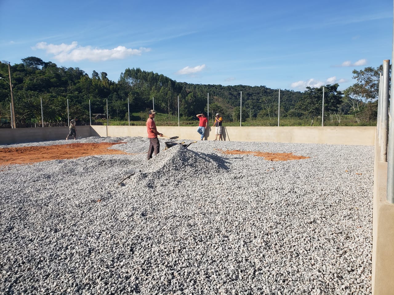 DIA DE OBRA: QUADRA POLIESPORTIVA DO BAÚ