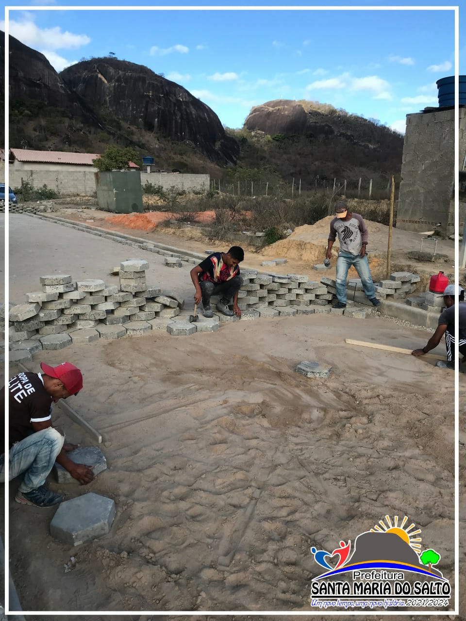 OBRA DE CALÇAMENTO DO BAIRRO VISTA LINDA.