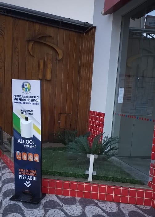 A PREFEITURA INSTALA DISPENSER DE ÁLCOOL GEL EM SETO...