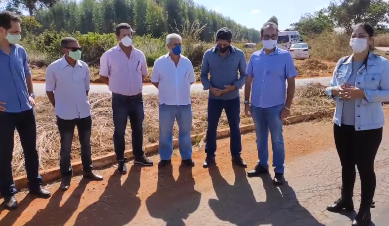 VISITA DO DEPUTADO GUSTAVO SANTANA NA BR QUE LIGA TU...