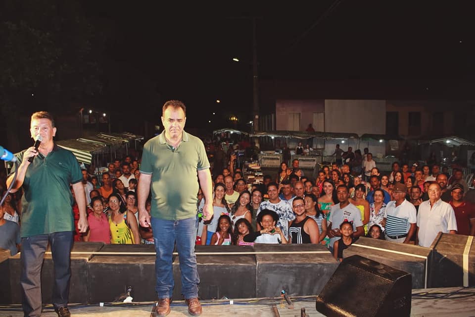 O PREFEITO TONICO TEIXEIRA AGRADECE CARINHOSAMENTE A...
