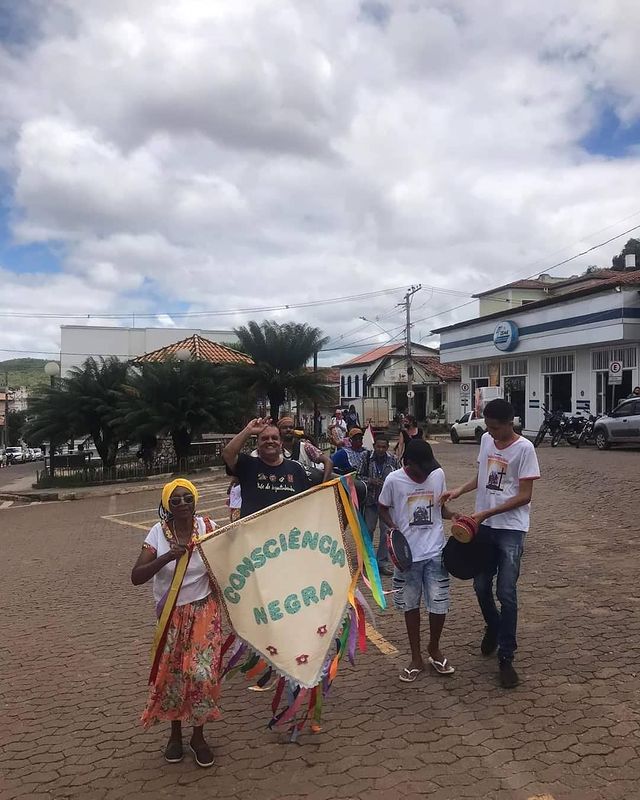 COMUNIDADES QUILOMBOLAS DO MUNICÍPIO DE JENIPAPO DE ...