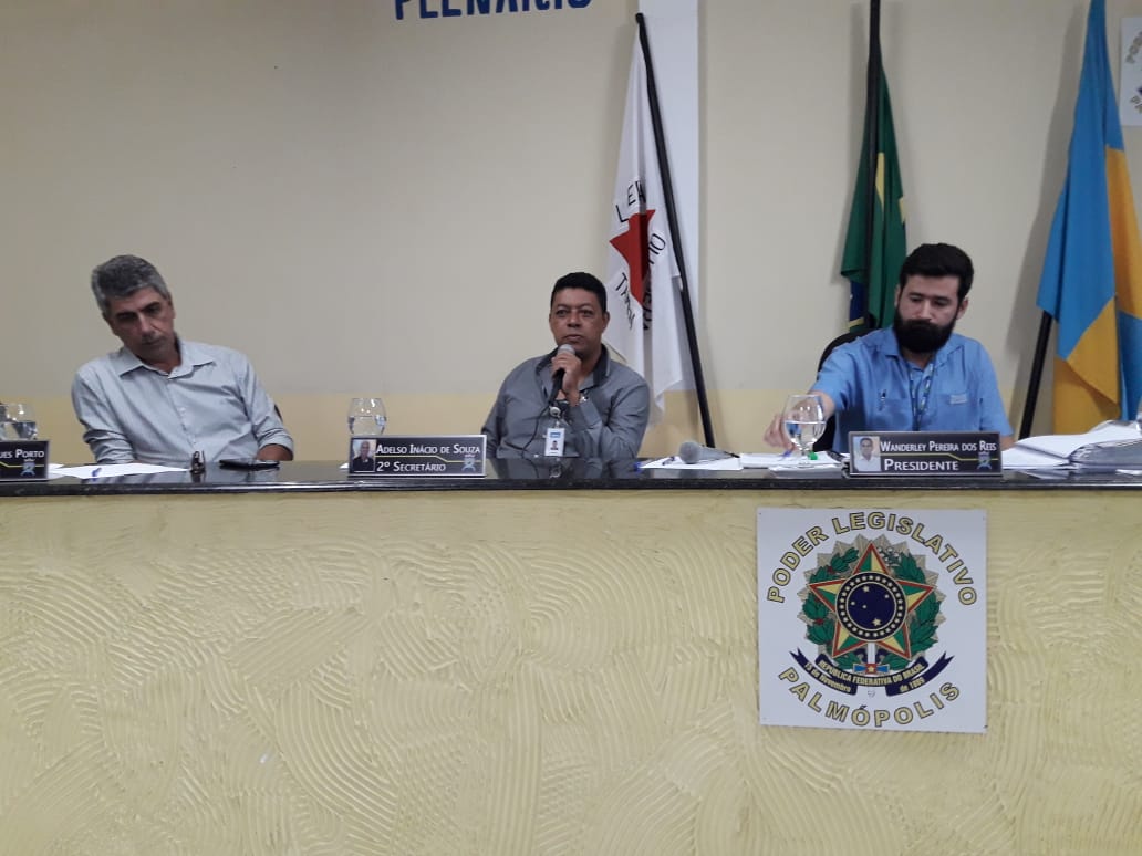 OBRA DE CAPTAÇÃO DE ÁGUA DO RIO JUCURUÇU É TEMA DE REUNIÃO NA CÂMARA DE VEREADORES DE PALMÓPOLIS. OBRA DE CAPTAÇÃO DE ÁGUA DO RIO JUCURUÇU É TEMA DE REUNIÃO NA CÂMARA DE VEREADORES DE PALMÓPOLIS.