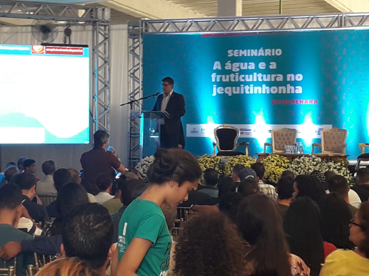 SEMINÁRIO: A ÁGUA E A FRUTICULTURA NO JEQUITINHONHA