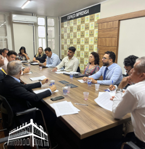 Vereadores fazem reunião de alinhamento